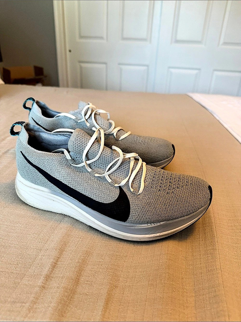 Nike Zoom Fly Flyknit Athletic Sneakers Gray & Black US 10